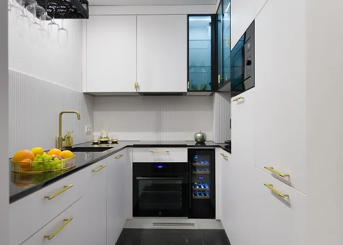 Margi Flair Private 2person Jacuzzi Hanza Tower Lägenhet *