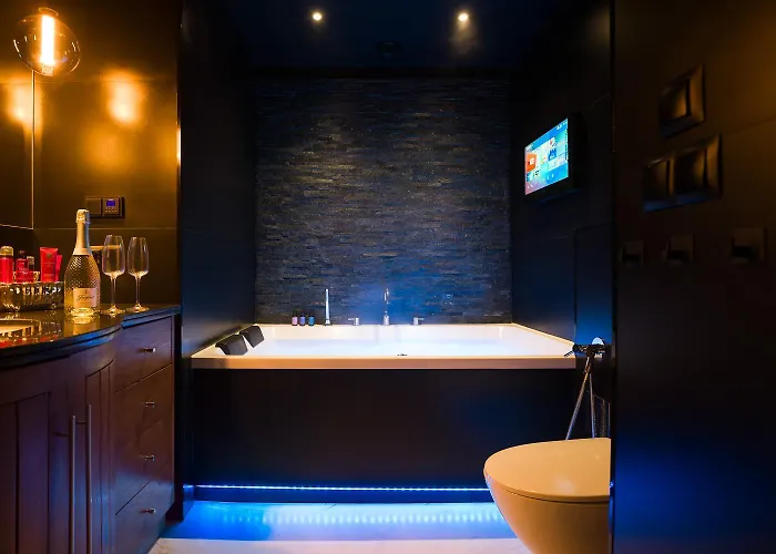 Lägenhet Margi Flair Private 2person Jacuzzi Hanza Tower *